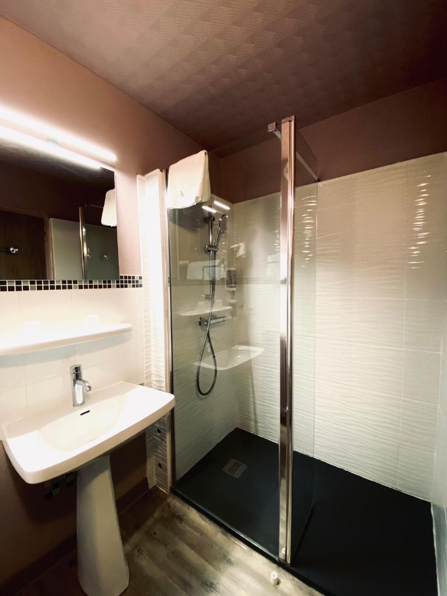 Brit Hotel Le Surcouf Saint-Malo Eksteriør billede