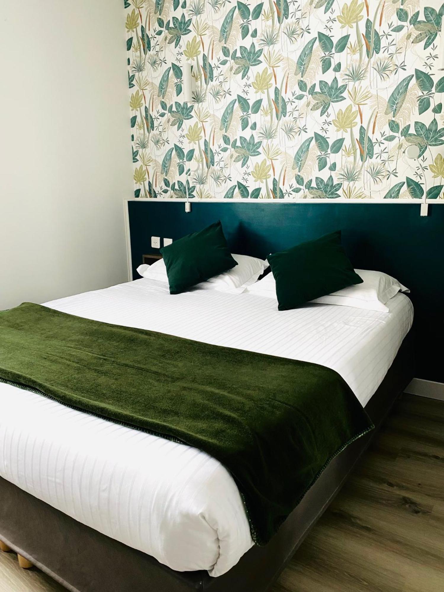 Brit Hotel Le Surcouf Saint-Malo Eksteriør billede