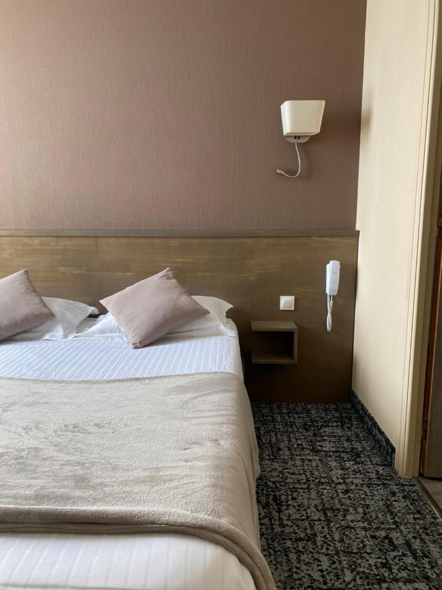Brit Hotel Le Surcouf Saint-Malo Eksteriør billede